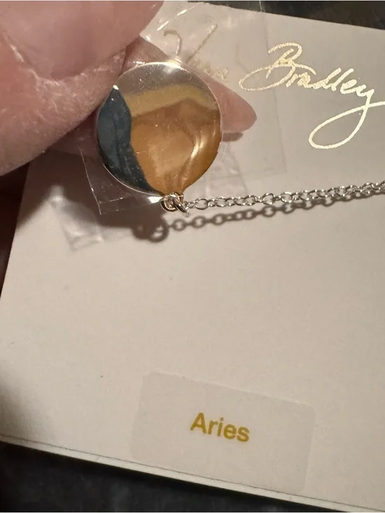 Vera Bradley Aries Zodiac Constellation Necklace (Silver) - NWT - Picture 5 of 5